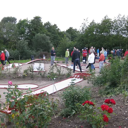 Logballe & 캠프장 Stouby