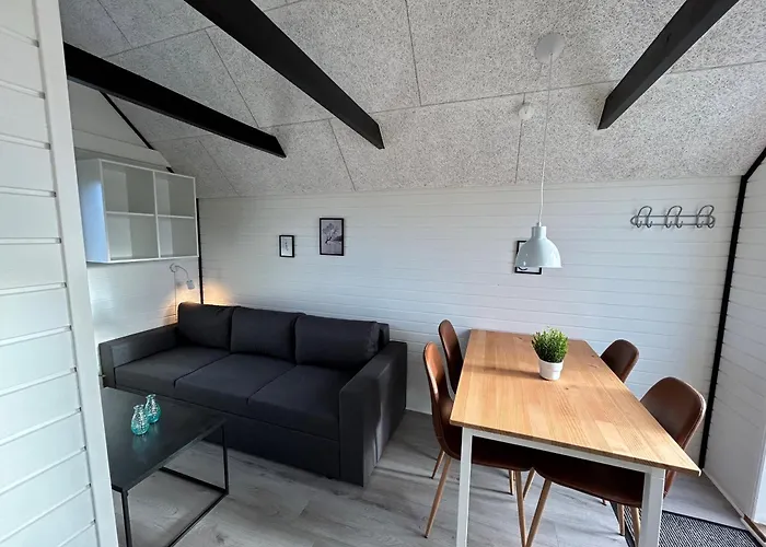 Kemp Logballe & Stouby